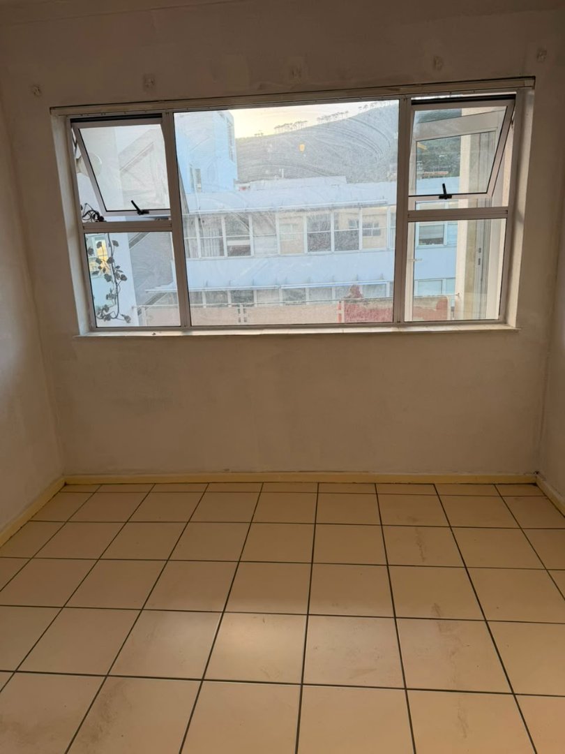 1 Bedroom Property for Sale in Cape Town City Centre Western Cape
